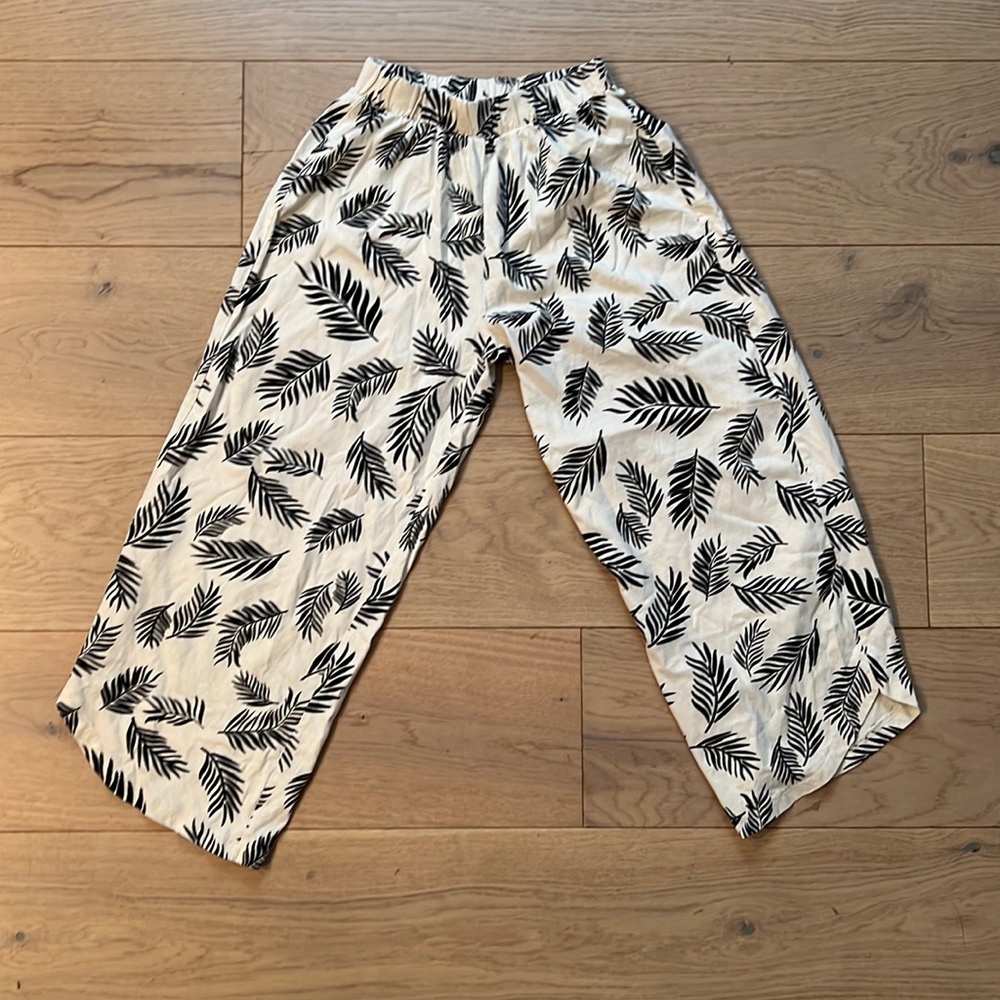 Zara girls leaf print balloon pants 100% cotton